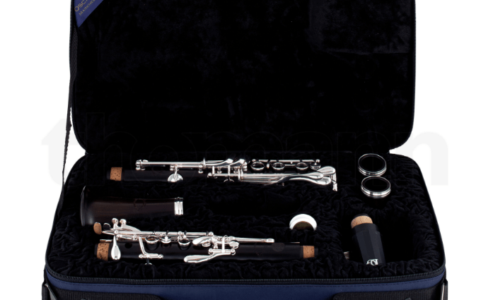 Clarinete Oscar Adler & Co